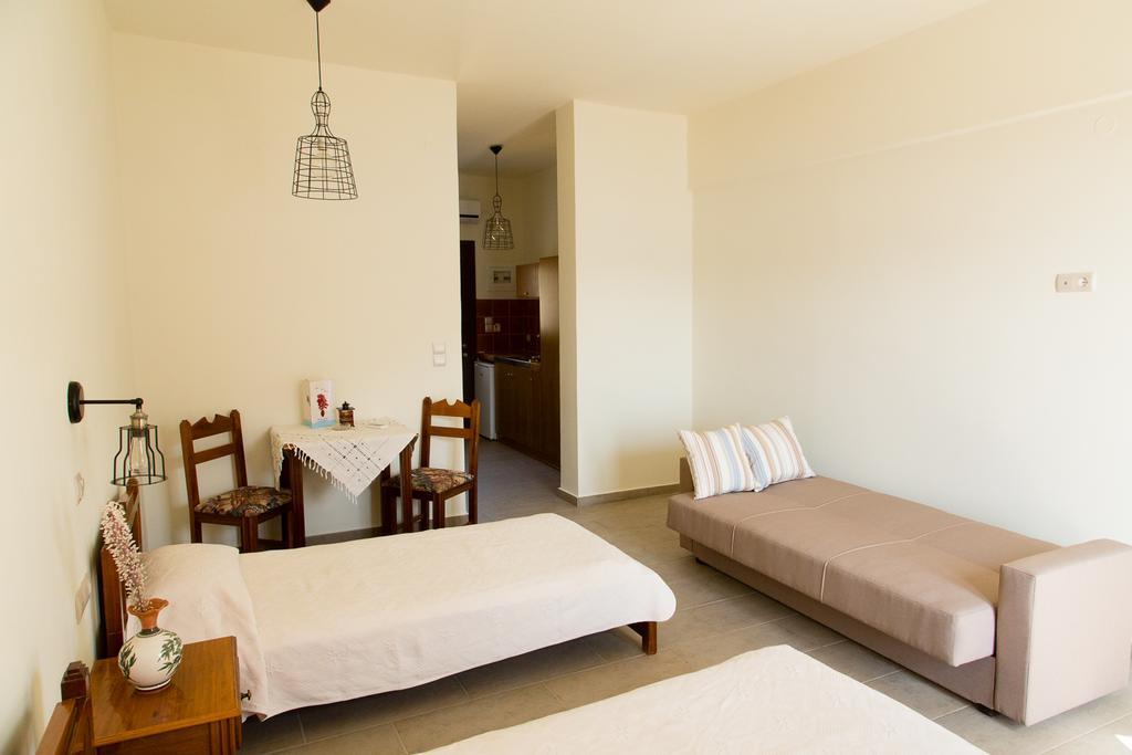 Hotel Porto Potha Telendos エクステリア 写真