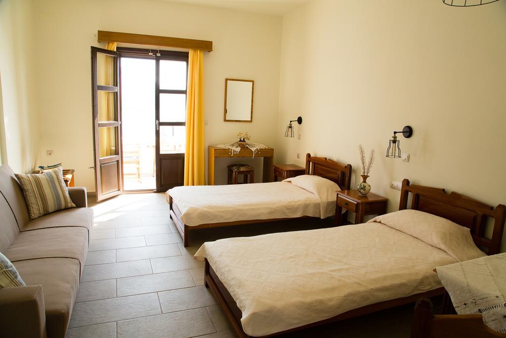 Hotel Porto Potha Telendos エクステリア 写真