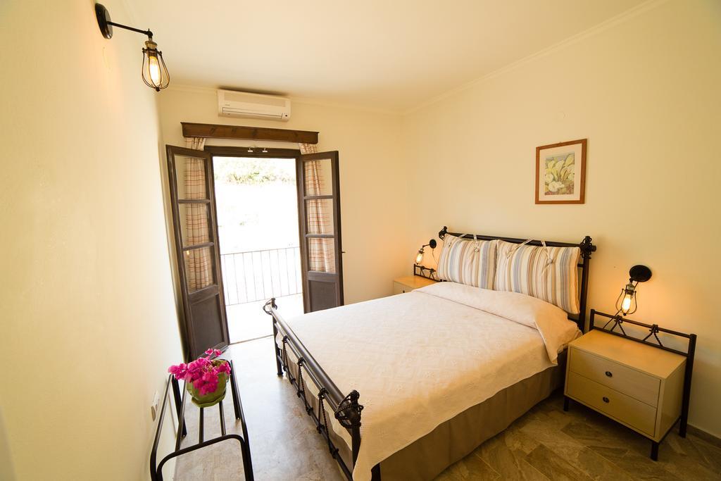 Hotel Porto Potha Telendos エクステリア 写真