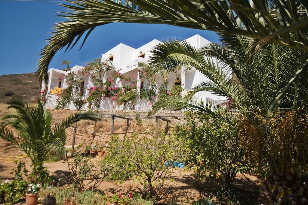 Hotel Porto Potha Telendos エクステリア 写真