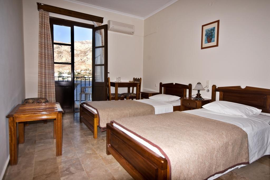 Hotel Porto Potha Telendos エクステリア 写真
