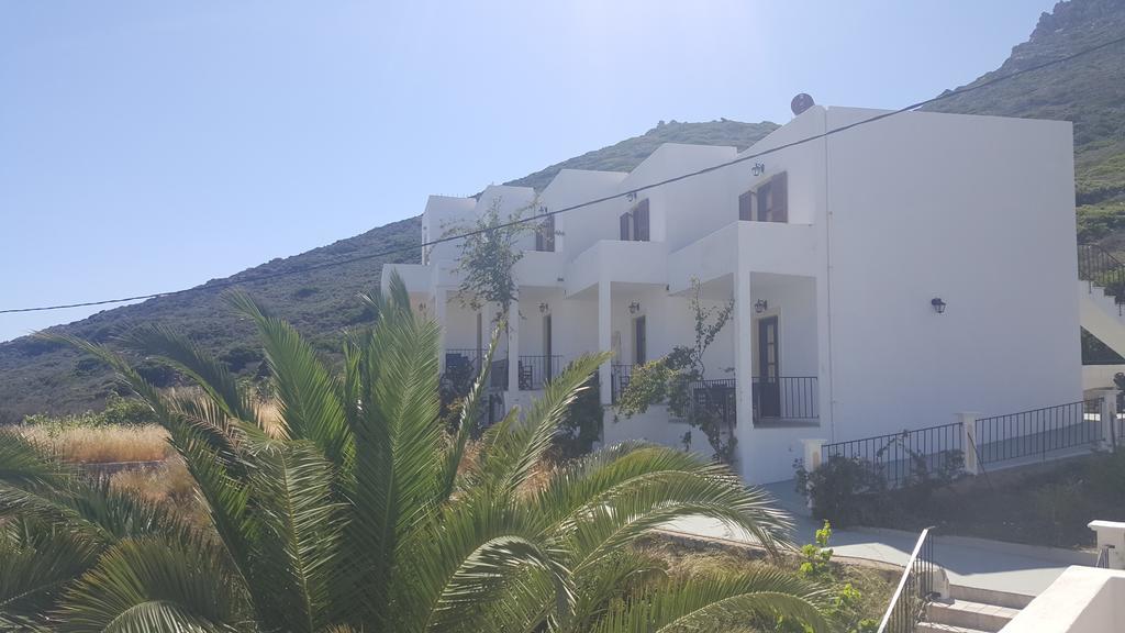 Hotel Porto Potha Telendos エクステリア 写真
