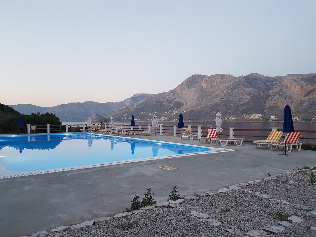 Hotel Porto Potha Telendos エクステリア 写真