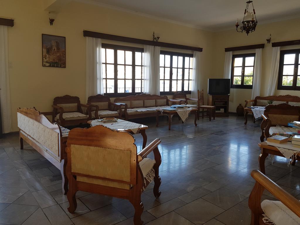 Hotel Porto Potha Telendos エクステリア 写真